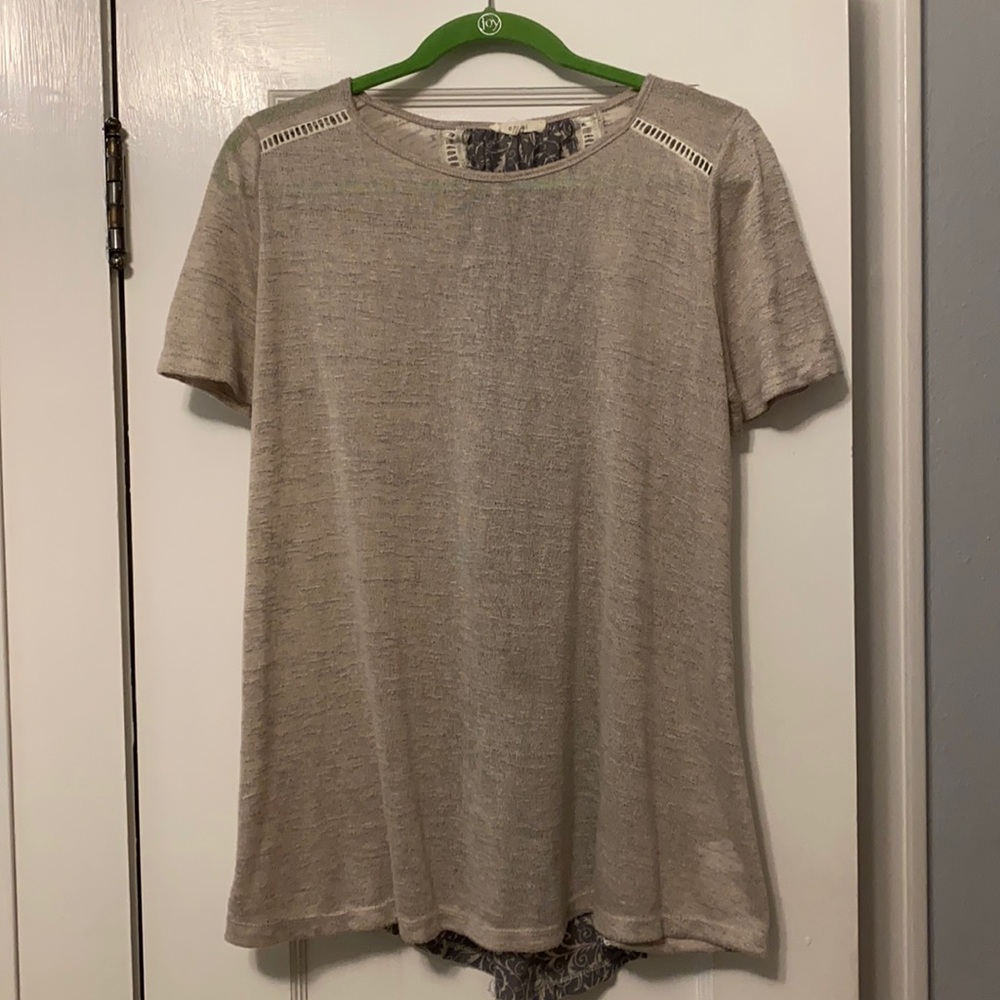 Easel knit top